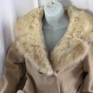 Natalie Green off white wool coat with fur trimming coat fit like small